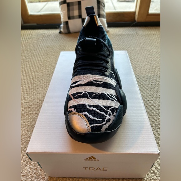 Adidas Trae Young 2.0 Basketball Shoes main image 7